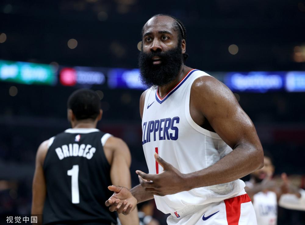 布革命性的 布革命性的