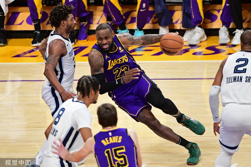 在这一事件 在这一事件